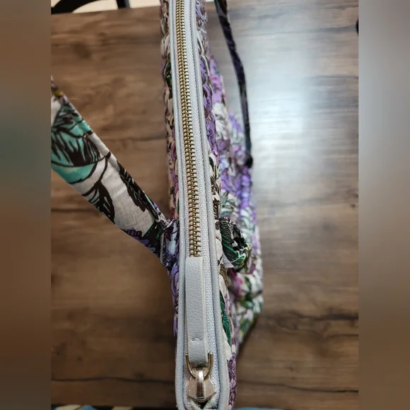 VERA BRADLEY Carson North South Tote in Lavender Meadow, NWT - Picture 6 of 14